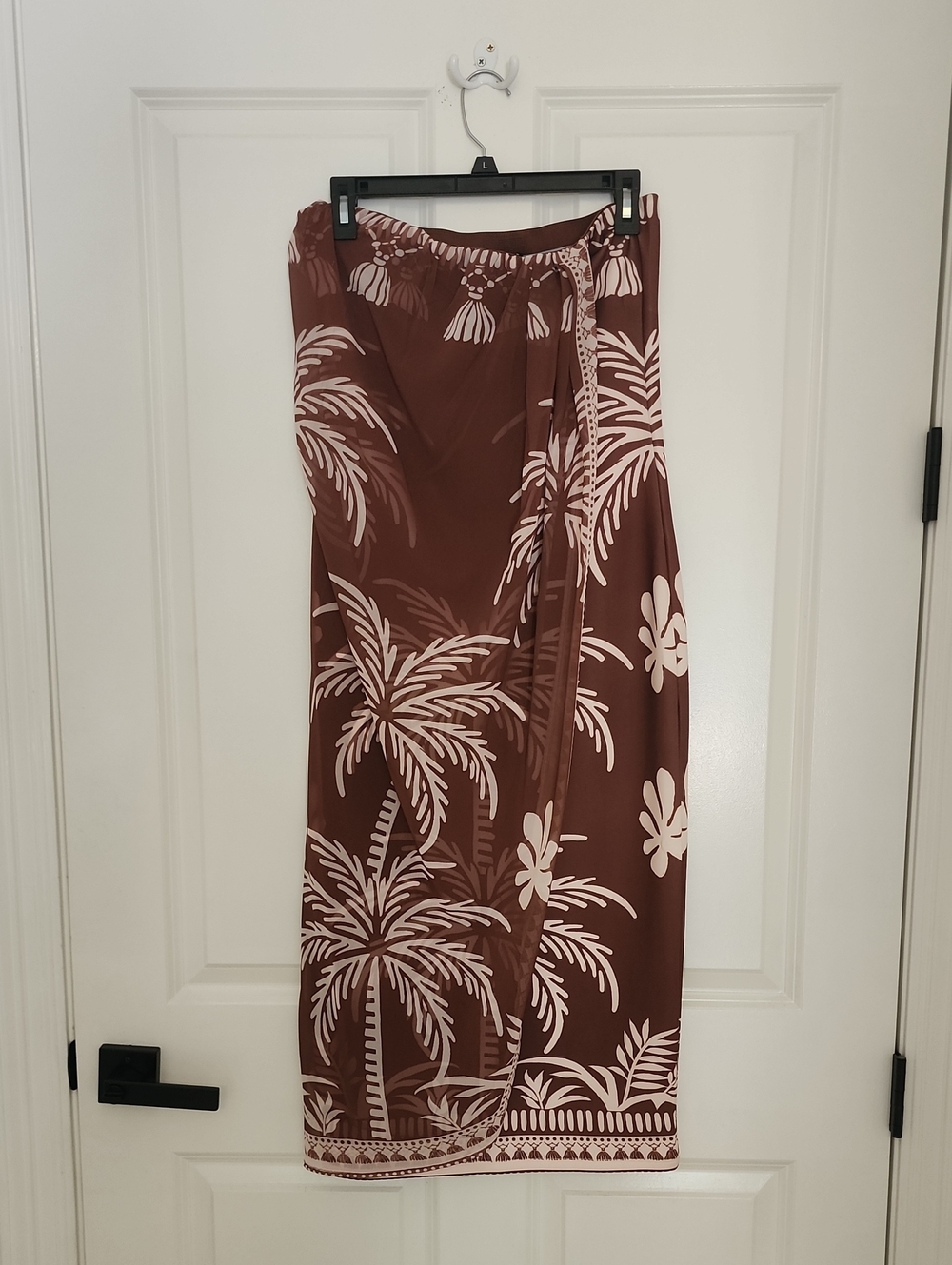 Fashion Nova Brown & Cream Tropical Palm Sarong